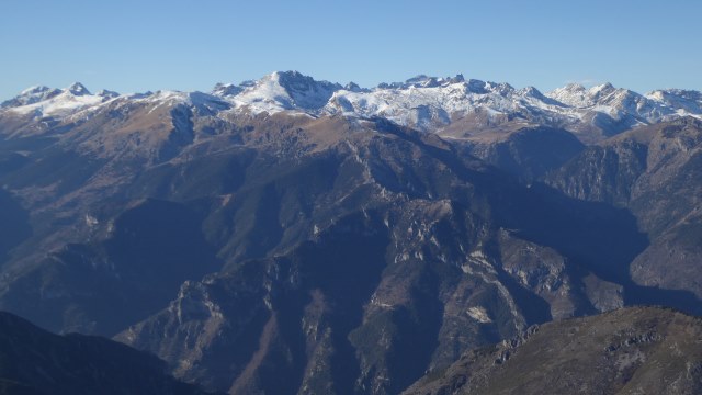 Du Balcon de la Marta vers le Mont Bégo