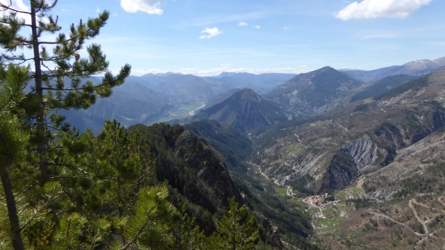 De la crête, la Vallée du Var jusqu'à Entrevaux