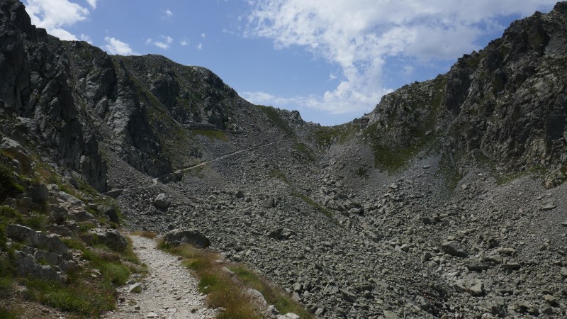 Arrivée sous le Col du Lausfer