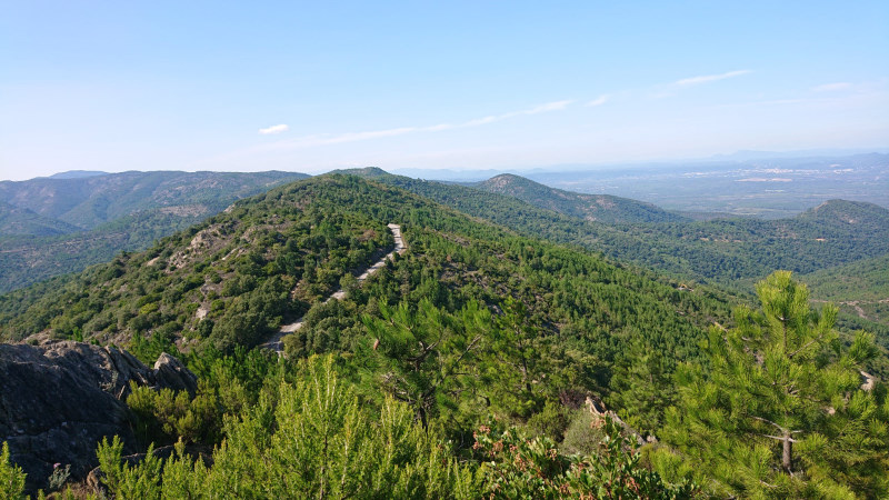 Des Roches Blanches vers le Col de la Court