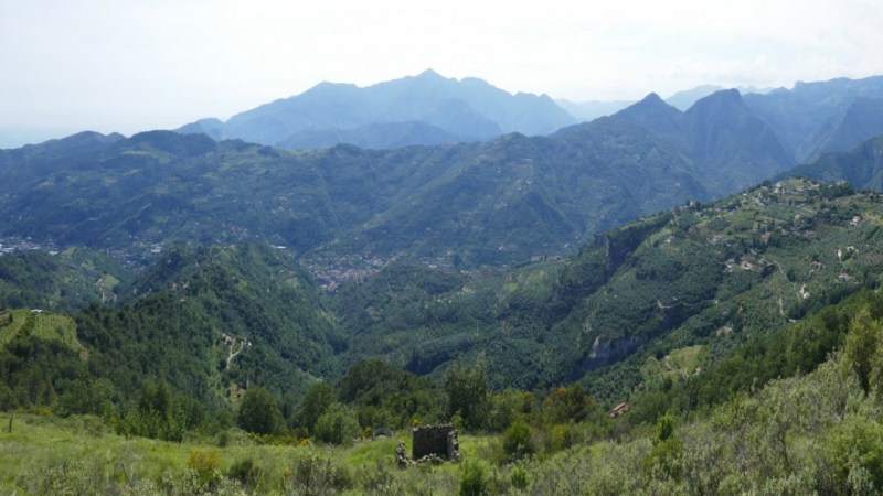 Vers Dolceacqua, au fond le Grammondo