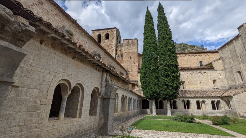 Dans l'Abbaye de Gellone