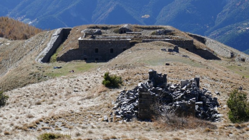 Au-dessus du Fort Tabourde