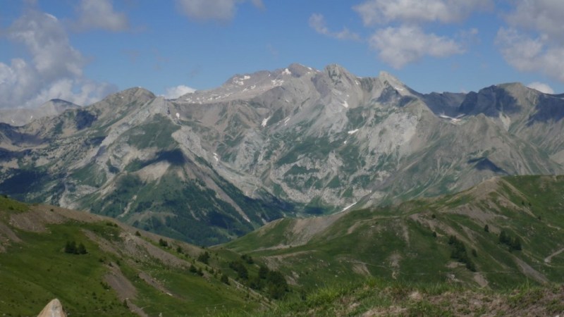 Vue sur les Trois Evêchés et la Tête de l'Estrop