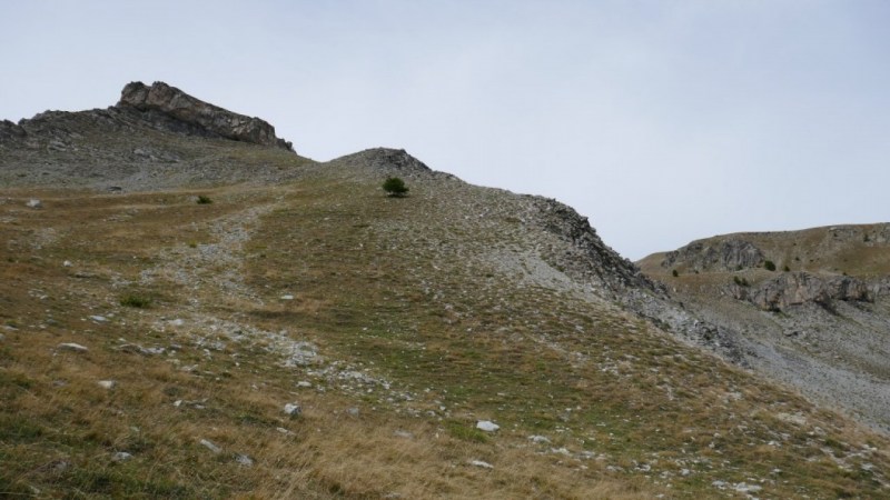 Le large couloir après le petit col