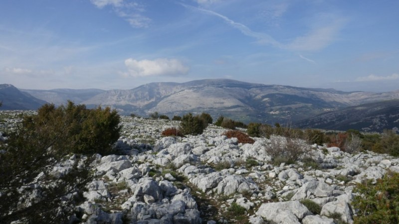 De la Montagne des Louquiers vers l'Audibergue