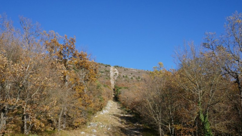 Du Col du Pilon, la conduite de gaz