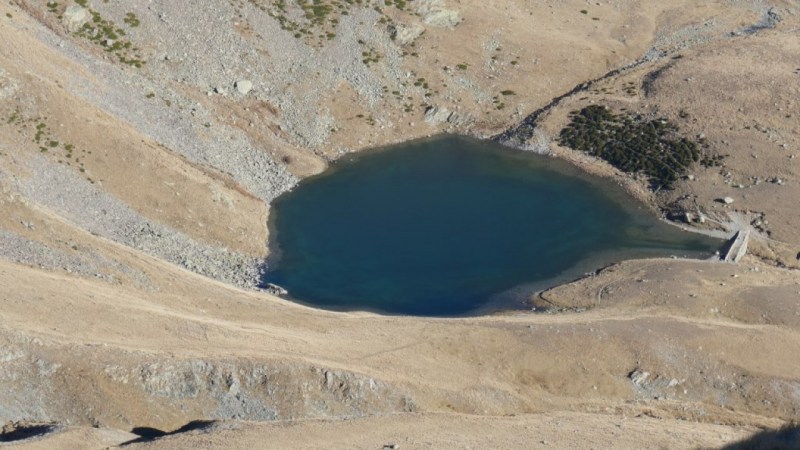 Vue plongeante sur le Lac Petit de Millefonts