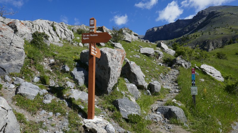 Sentier au départ de la balise 8