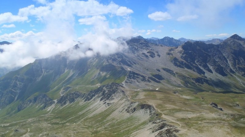 Du sommet vers le Col Agnel