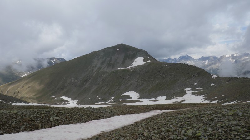 Le Mont Pépoiri au loin, du Mont Pétoumier