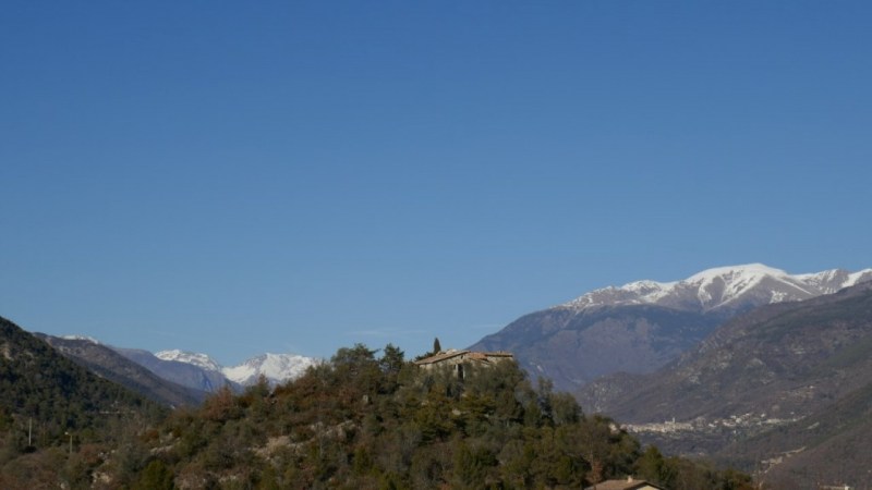 Au départ de Tournefort, la Vallée de la Tinée