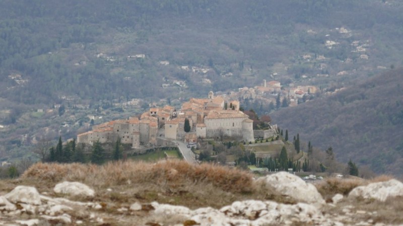 Vue plongeante sur Gourdon