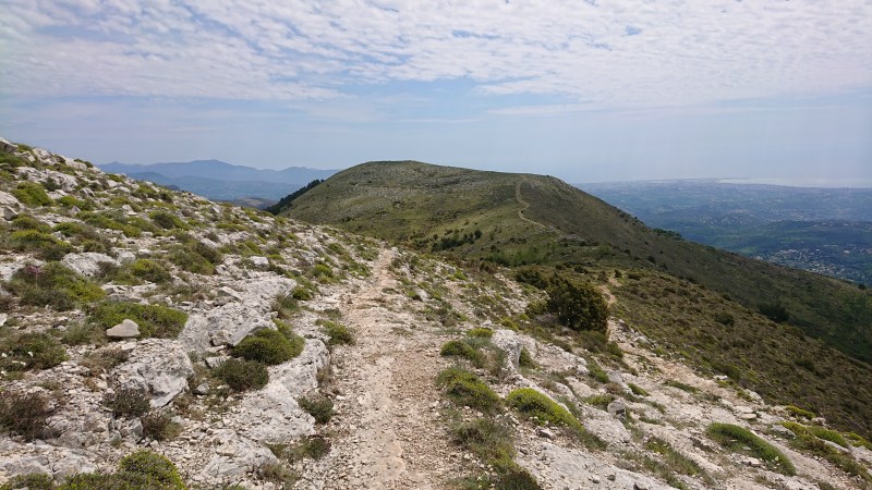 De la Baïsse vers le Puy de Naouri