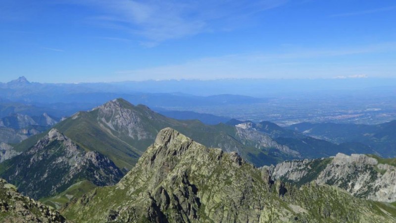 Vue sur le Mont Viso et la Plaine du Pô