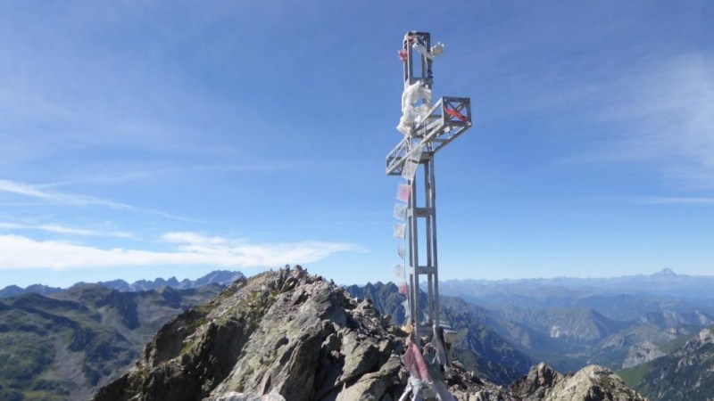 Au sommet de la Roche de l'Abisse