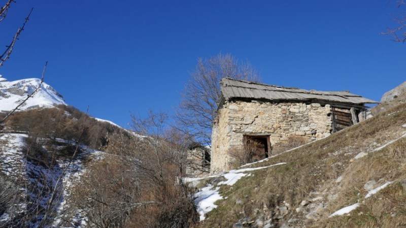 En arrivant au Pas de Roya Haut