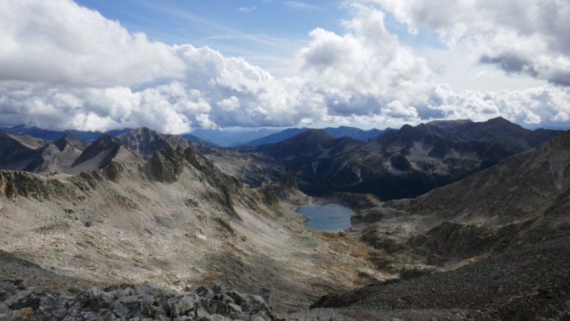 Le Lac Nègre, bien petit de la Tête des Tablasses